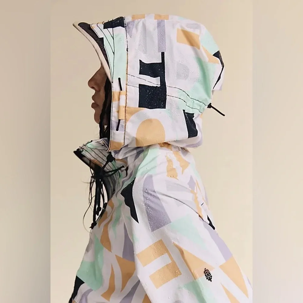 NWT Free People Movement Singin’ In The Rain Printed Packable Jacket
